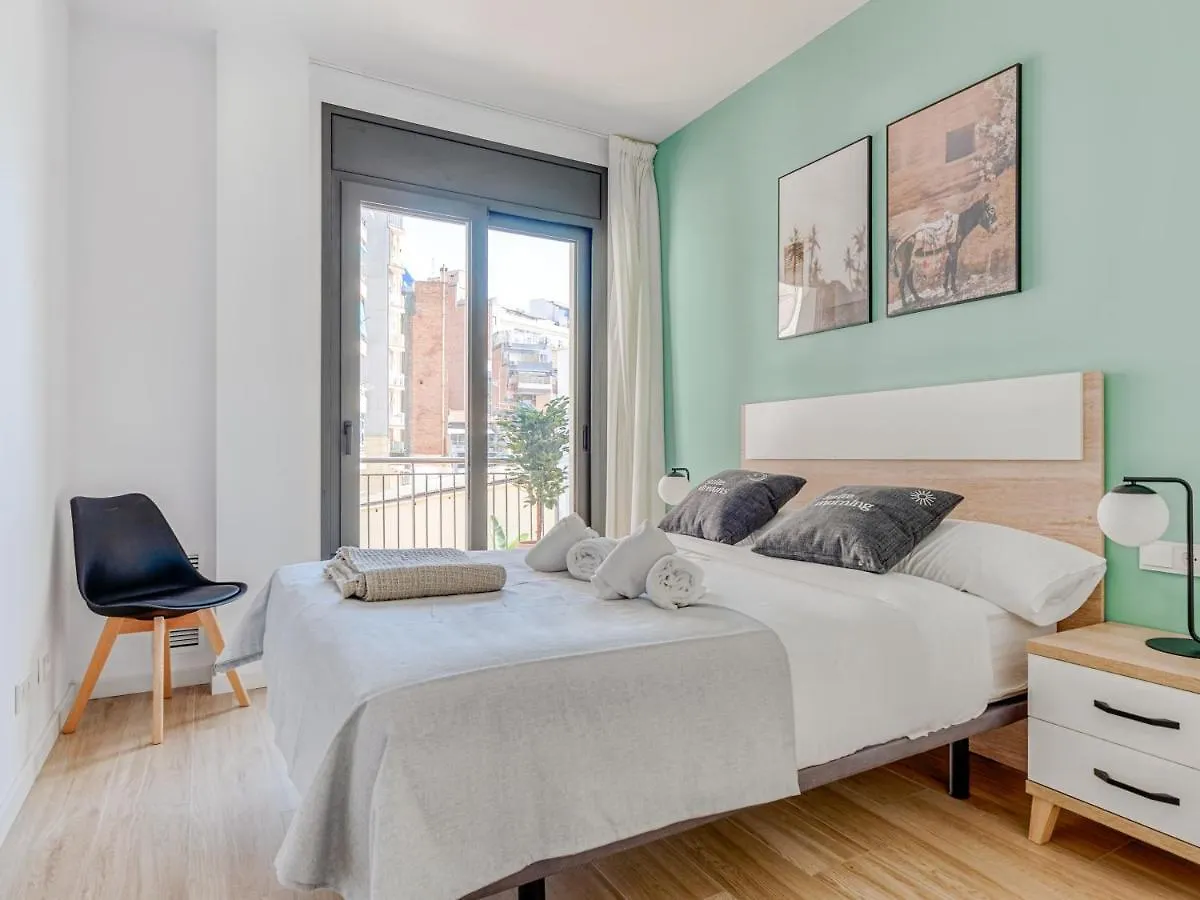 Apartamento limehome Barcelona Carrer de Besalú 90