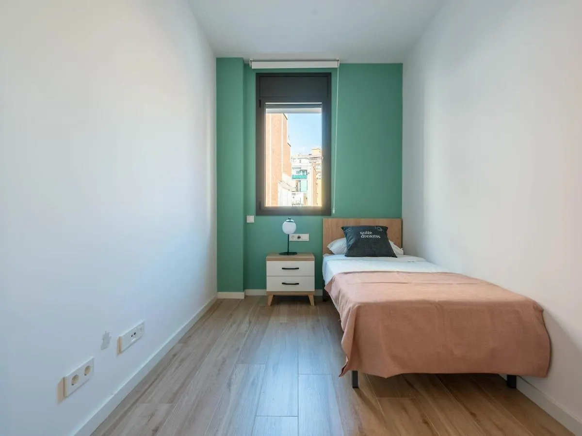 limehome Barcelona Carrer de Besalú 90